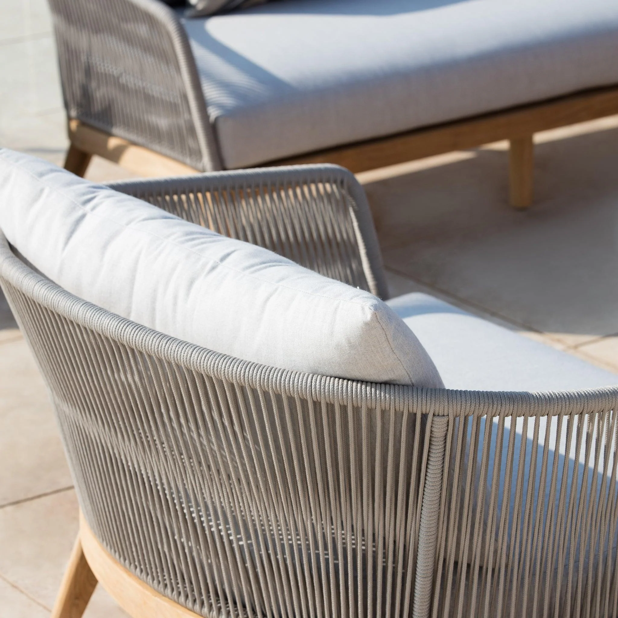 Avalon Lounge Chair - Image 6