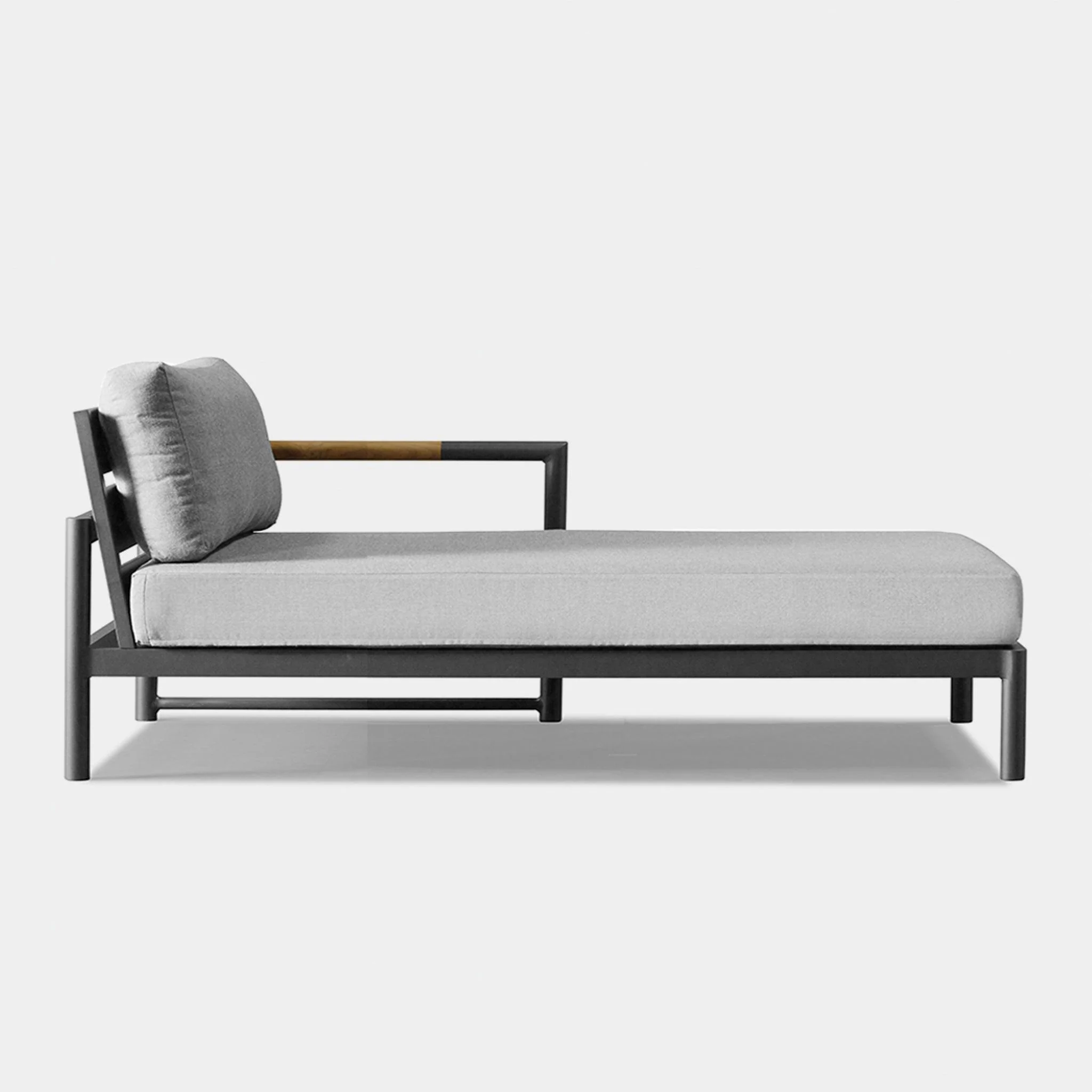 Breeze Xl Chaise Right - Image 3