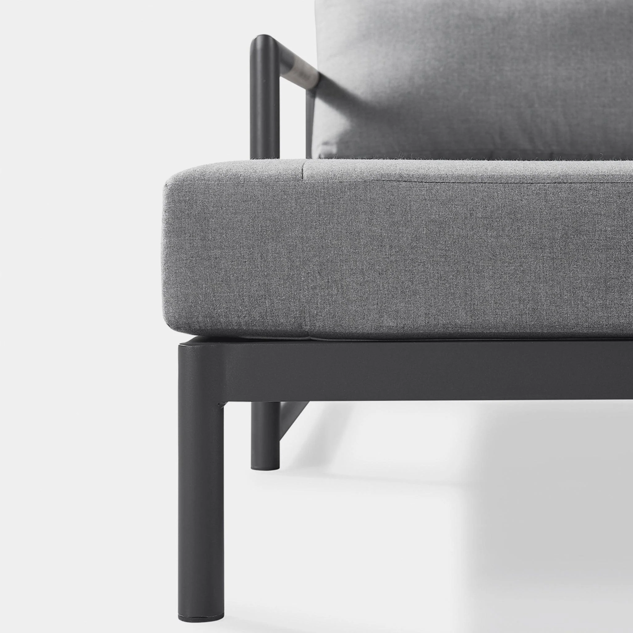 Breeze Xl Daybed - Image 9