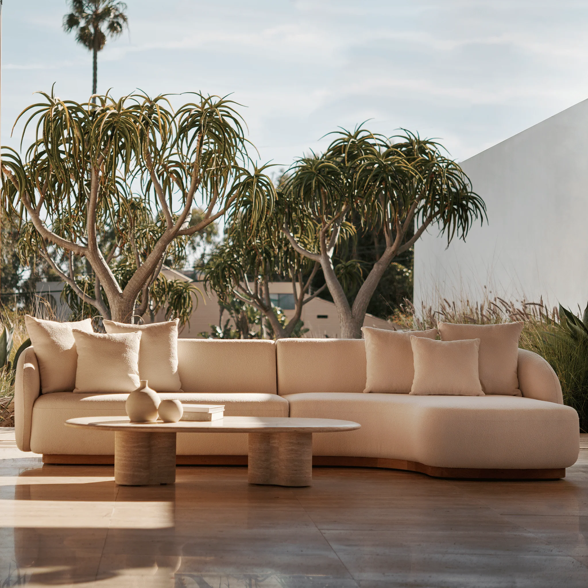 Como Curved Chaise Right - Image 2