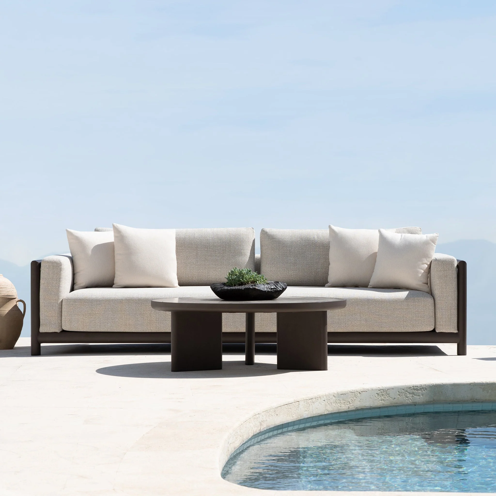 Moab Sofa 108" - Image 2
