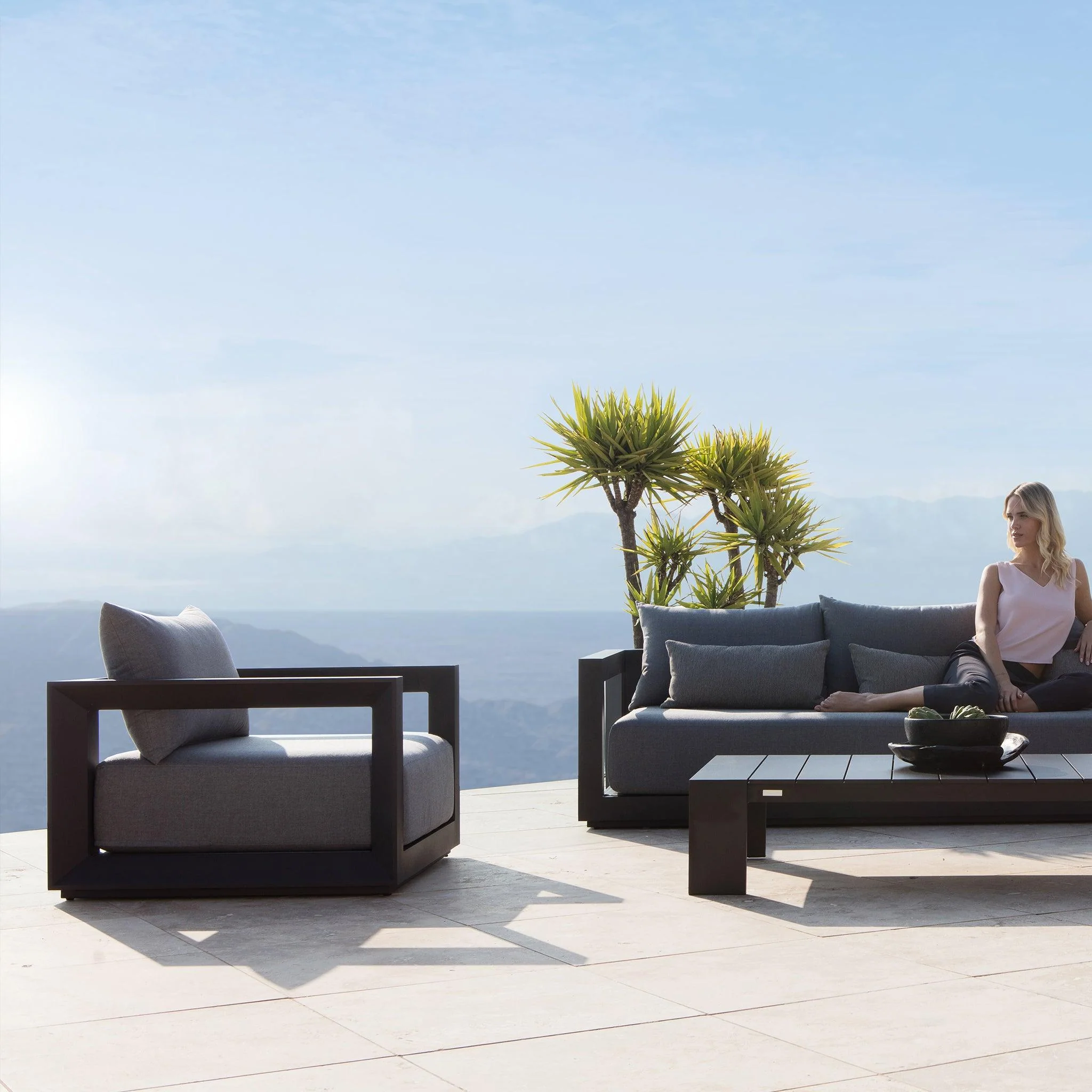 Vaucluse Swivel Lounge Chair - Image 6